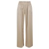 818 Beige